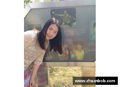 大众彩票羽坛名将卢兰近况_国羽女单冠军转型裁判第一人,现家庭生活 - 副本